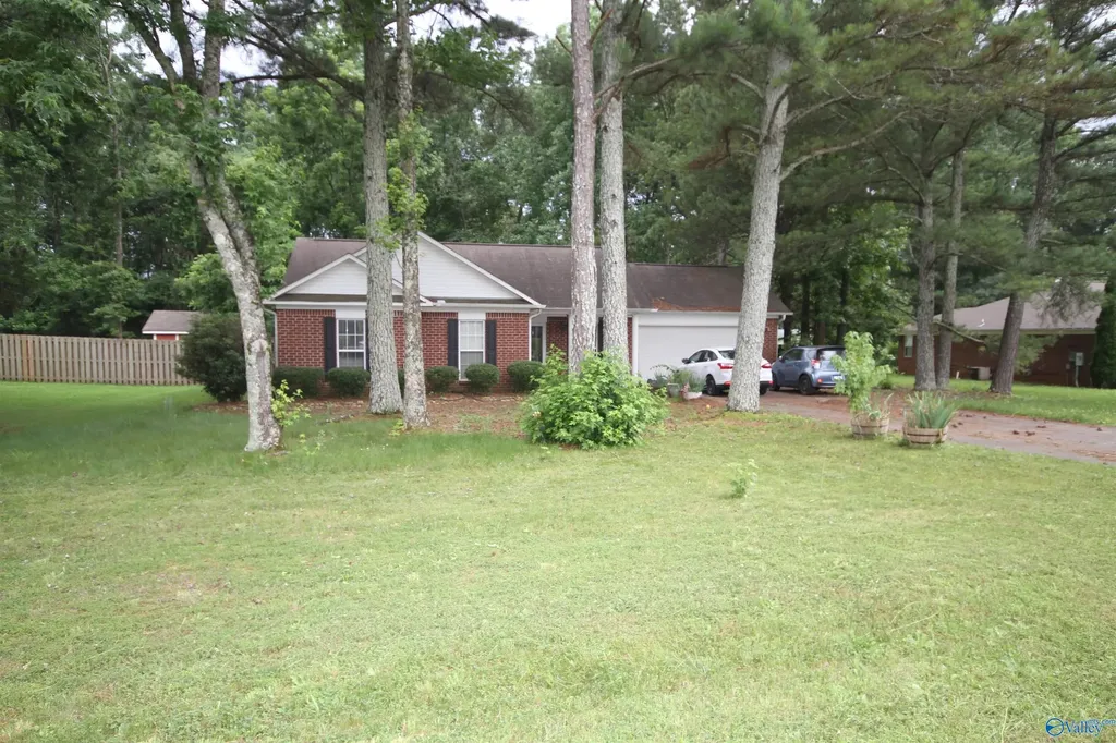 112 Silver Poplar Place Harvest AL 35749