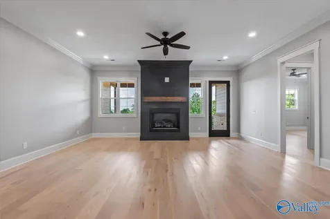178 Whistling Straits Way Guntersville AL 35976