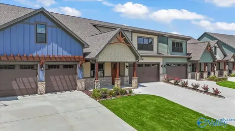 178 Whistling Straits Way Guntersville AL 35976