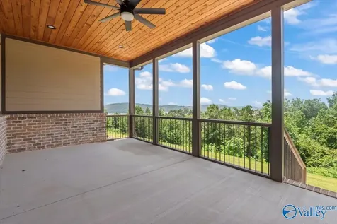 178 Whistling Straits Way Guntersville AL 35976