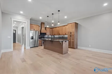 178 Whistling Straits Way Guntersville AL 35976