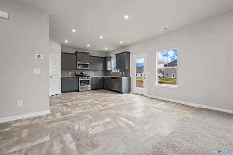 The Mcginnis Roman Randall Road New Market AL 35761