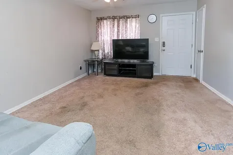 3208 Delia Lane NW Huntsville AL 35810