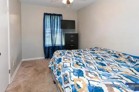 3208 Delia Lane NW Huntsville AL 35810