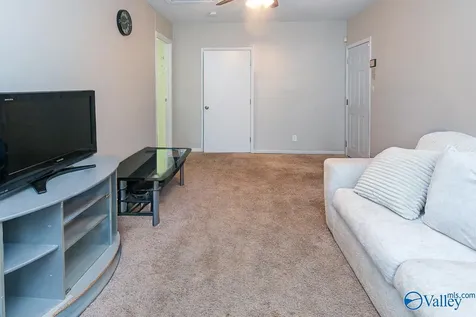 3208 Delia Lane NW Huntsville AL 35810