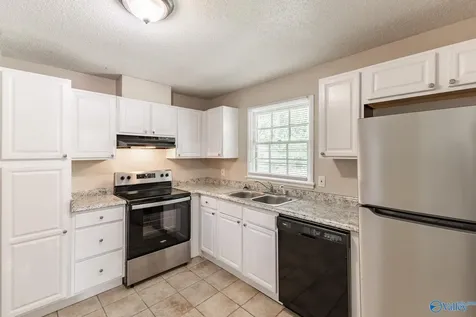 12003 Greenleaf Drive SE Huntsville AL 35803