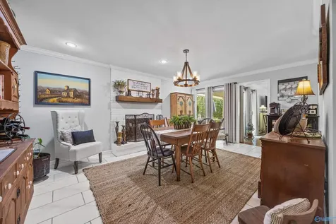 18 Sandra Lane Athens AL 35611