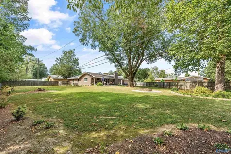 18 Sandra Lane Athens AL 35611