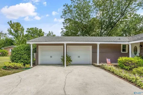18 Sandra Lane Athens AL 35611
