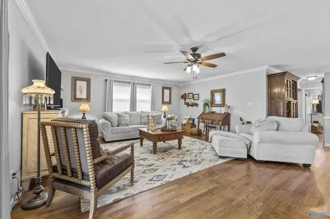 18 Sandra Lane Athens AL 35611