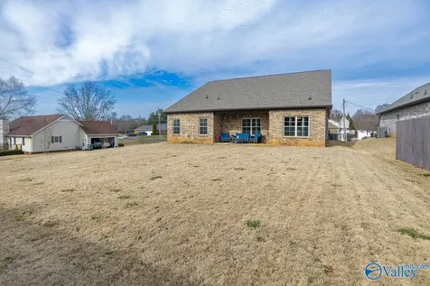 266 Yarbrough Road Harvest AL 35749