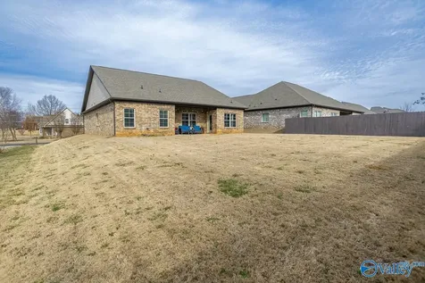 266 Yarbrough Road Harvest AL 35749