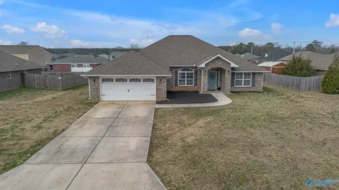 664 Piney Woods Road Owens Cross Roads AL 35763