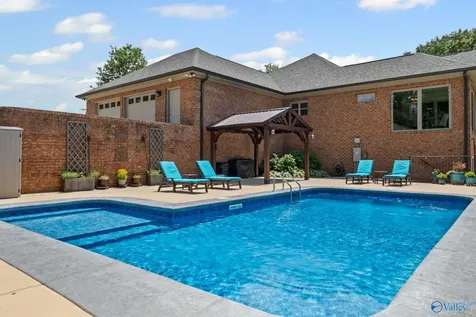139 Summit Point Guntersville AL 35976