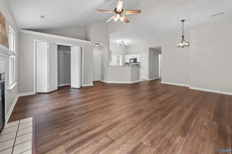 101 Bentworth Lane Madison AL 35758
