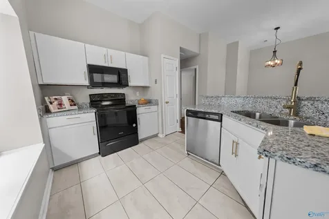 101 Bentworth Lane Madison AL 35758