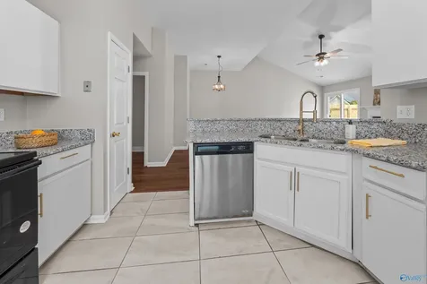 101 Bentworth Lane Madison AL 35758