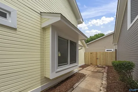 101 Bentworth Lane Madison AL 35758