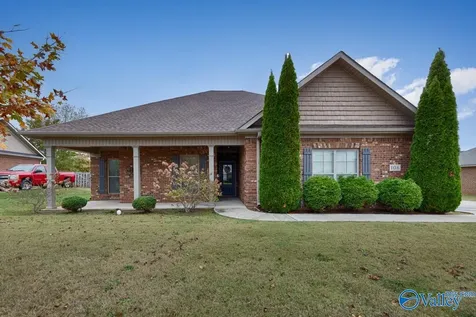 106 Grip Drive Hazel Green AL 35750