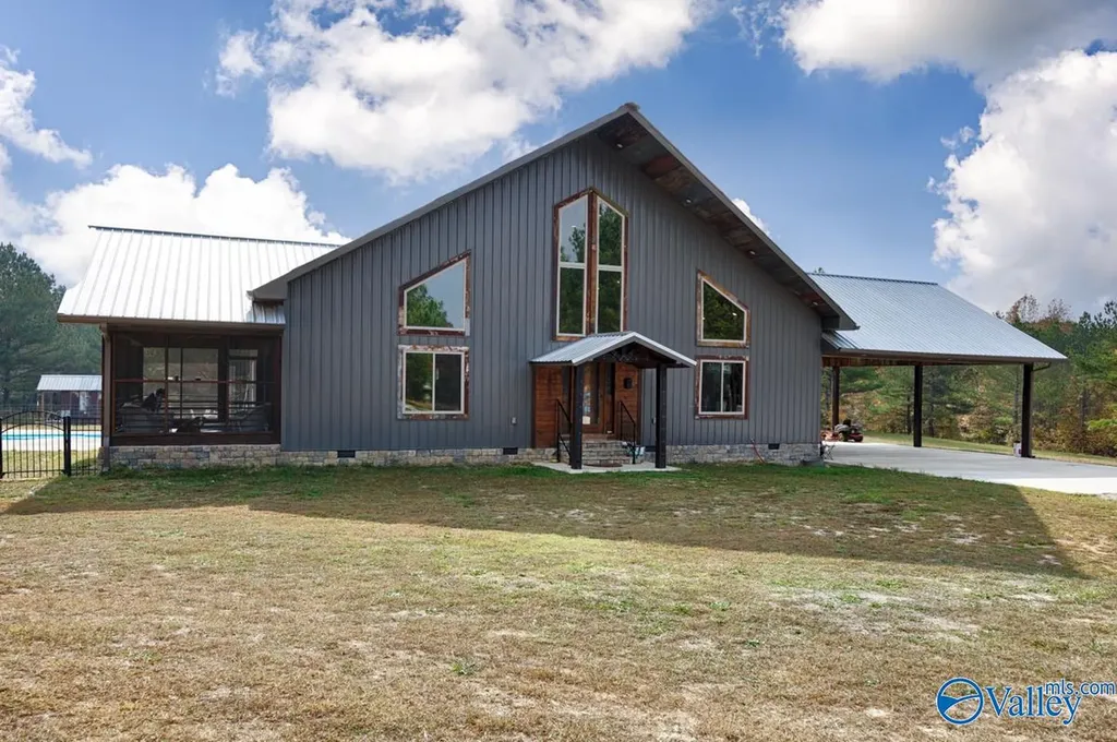 700 Kincaid Road Minor Hill TN 38473