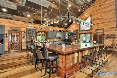 700 Kincaid Road Minor Hill TN 38473