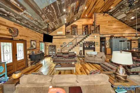 700 Kincaid Road Minor Hill TN 38473