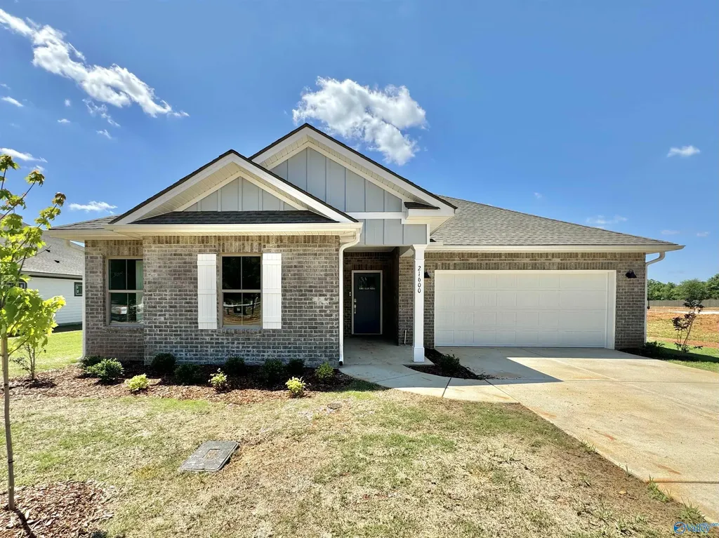 145 Southern Trail Huntsville AL 35811