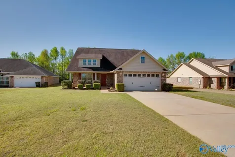129 Bridge Crest Drive Harvest AL 35749