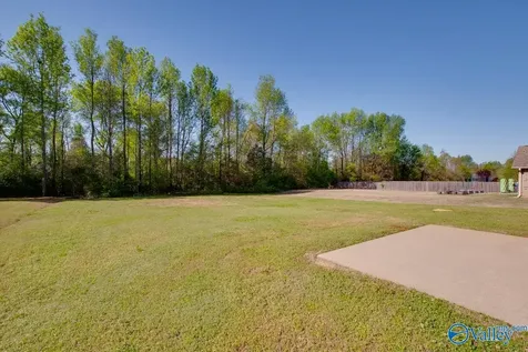 129 Bridge Crest Drive Harvest AL 35749