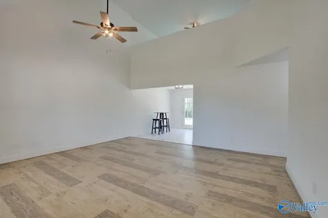 129 Bridge Crest Drive Harvest AL 35749