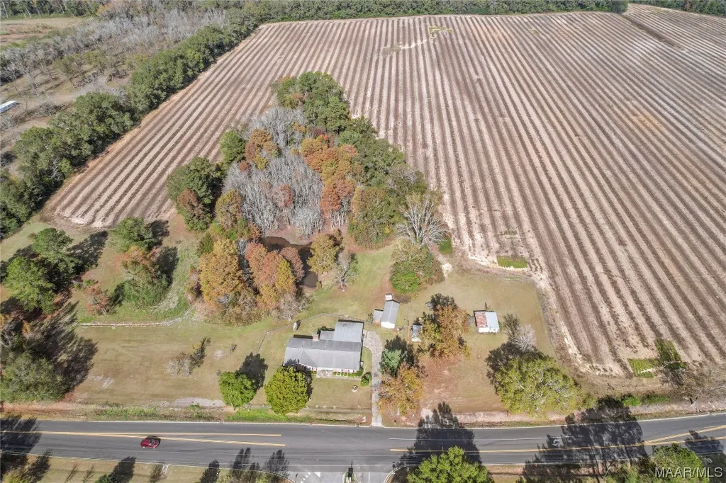 374 Taylor Road Dothan AL 36301