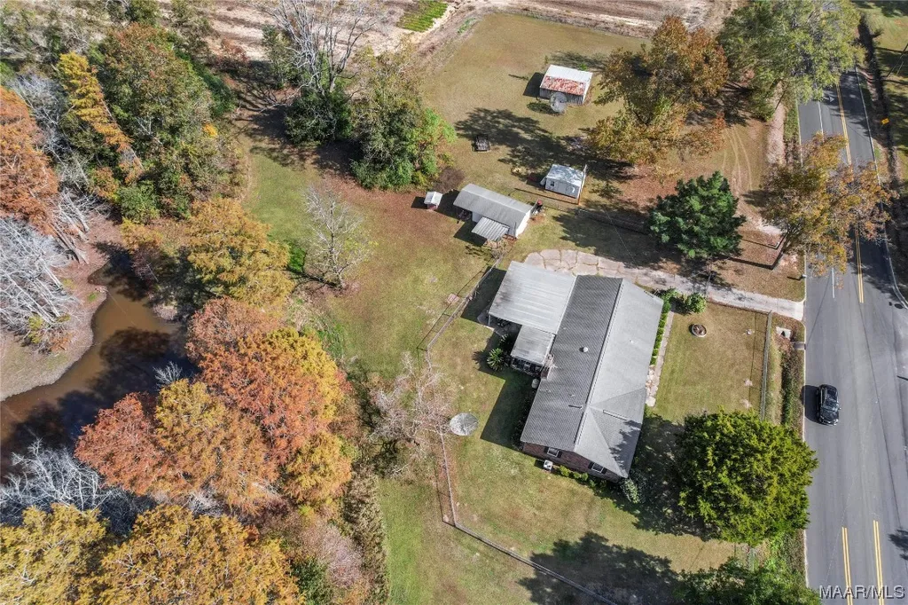 374 Taylor Road Dothan AL 36301