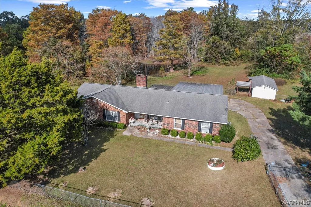 374 Taylor Road Dothan AL 36301