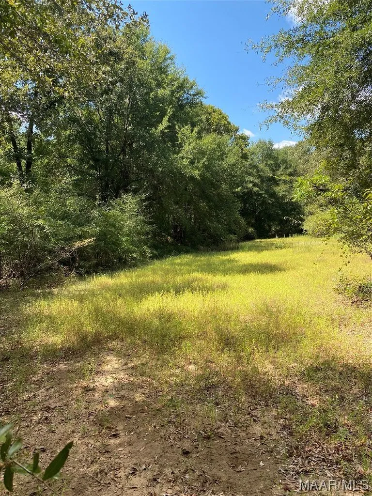 1744 County Road 57 Road Prattville AL 36067