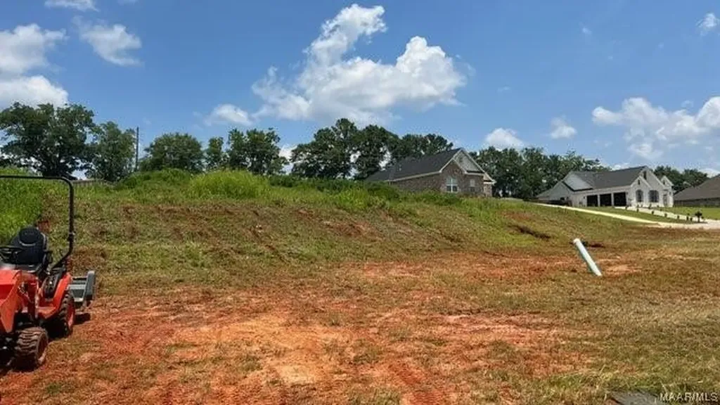 112 Davis Way Enterprise AL 36330