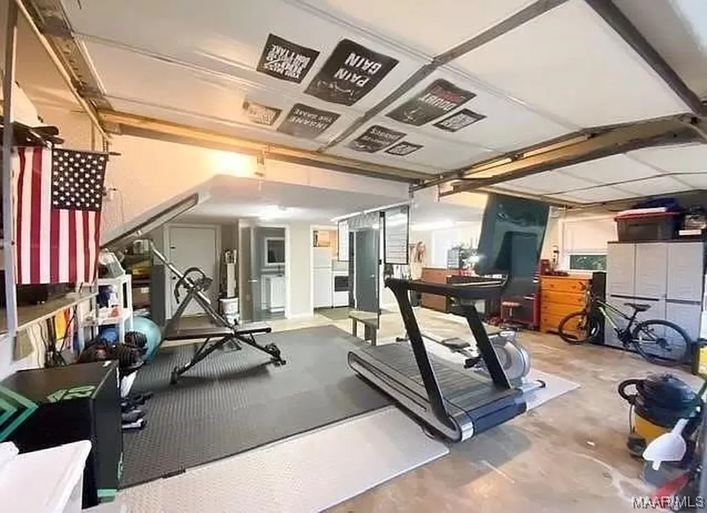 307 Pondella Drive Enterprise AL 36330