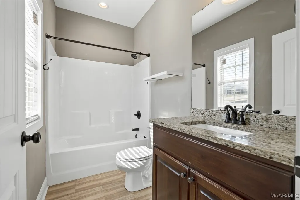 9 Overlook Pass Enterprise AL 36330