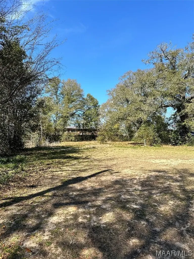 216 Ketcham Street Ozark AL 36360