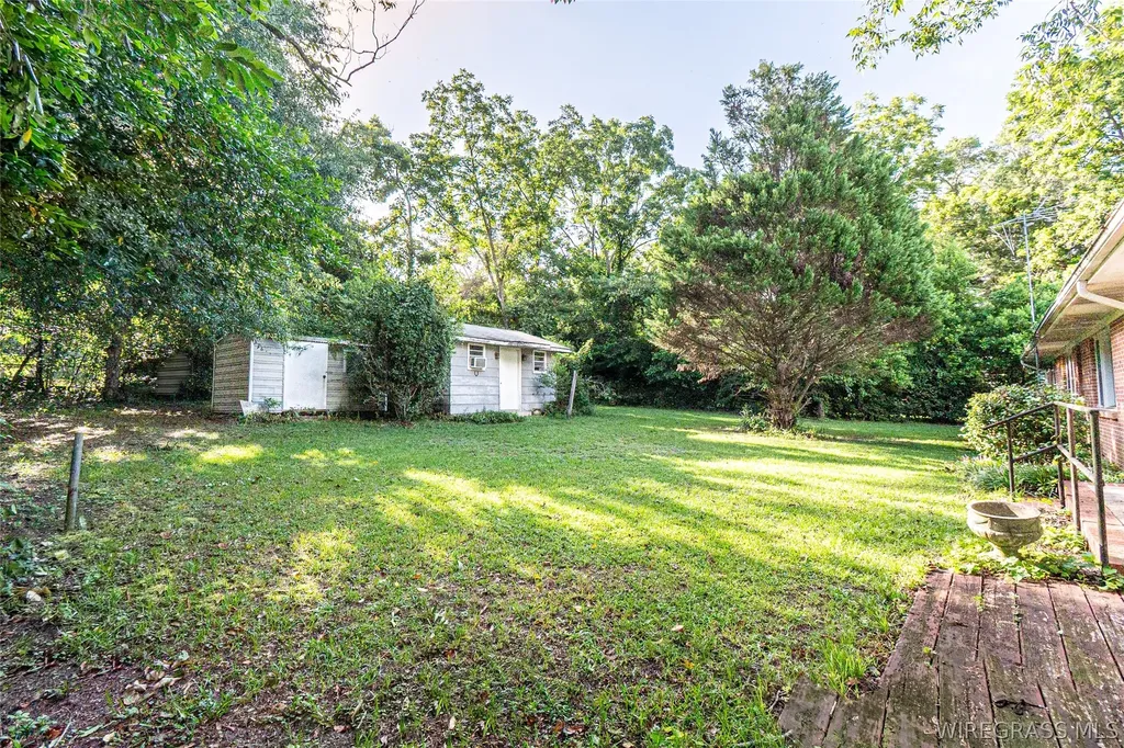 254 Newton Avenue Ozark AL 36360