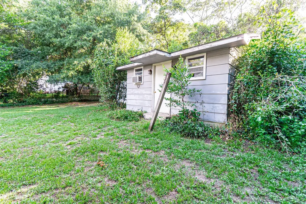 254 Newton Avenue Ozark AL 36360