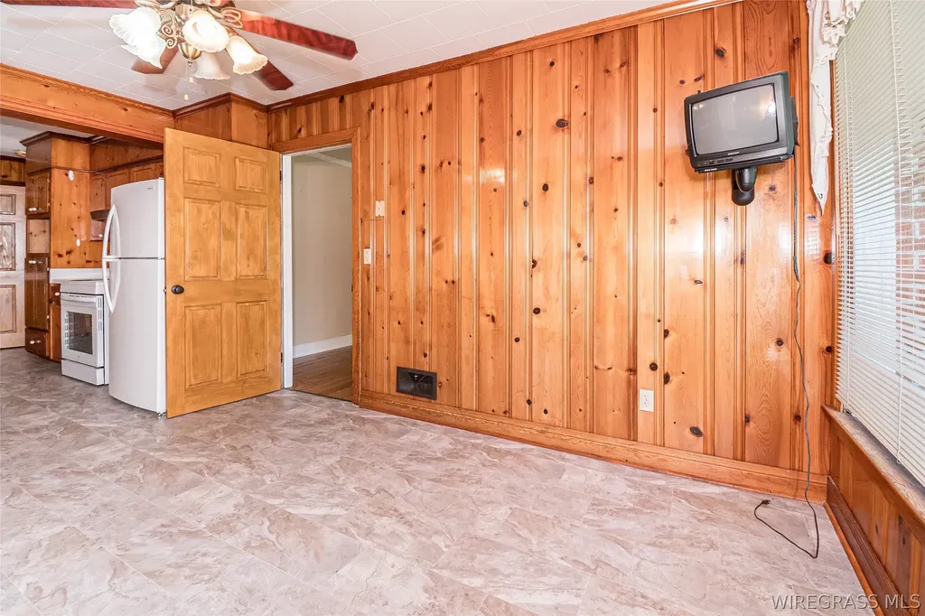 254 Newton Avenue Ozark AL 36360