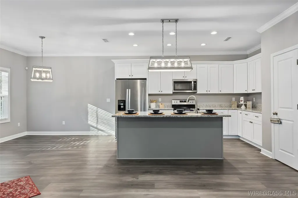 112 Bellwood Trail Enterprise AL 36330