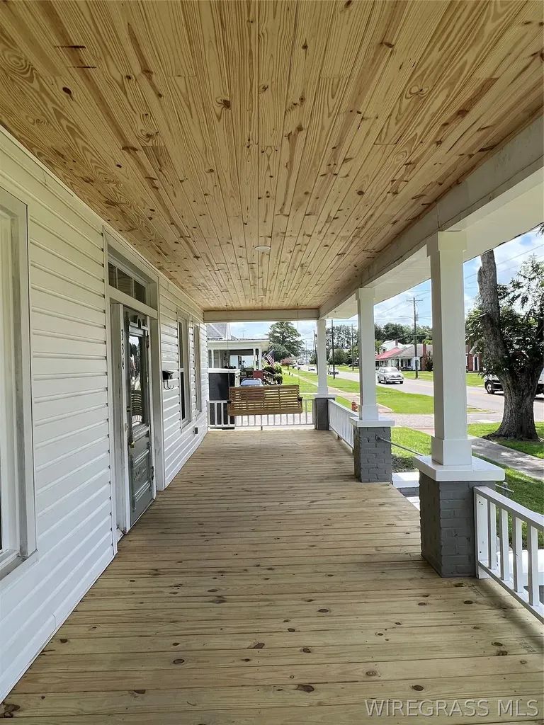 334 W Third Street Luverne AL 36049