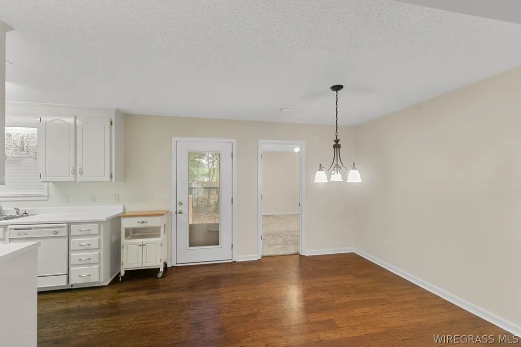 515 W Court Street Slocomb AL 36375