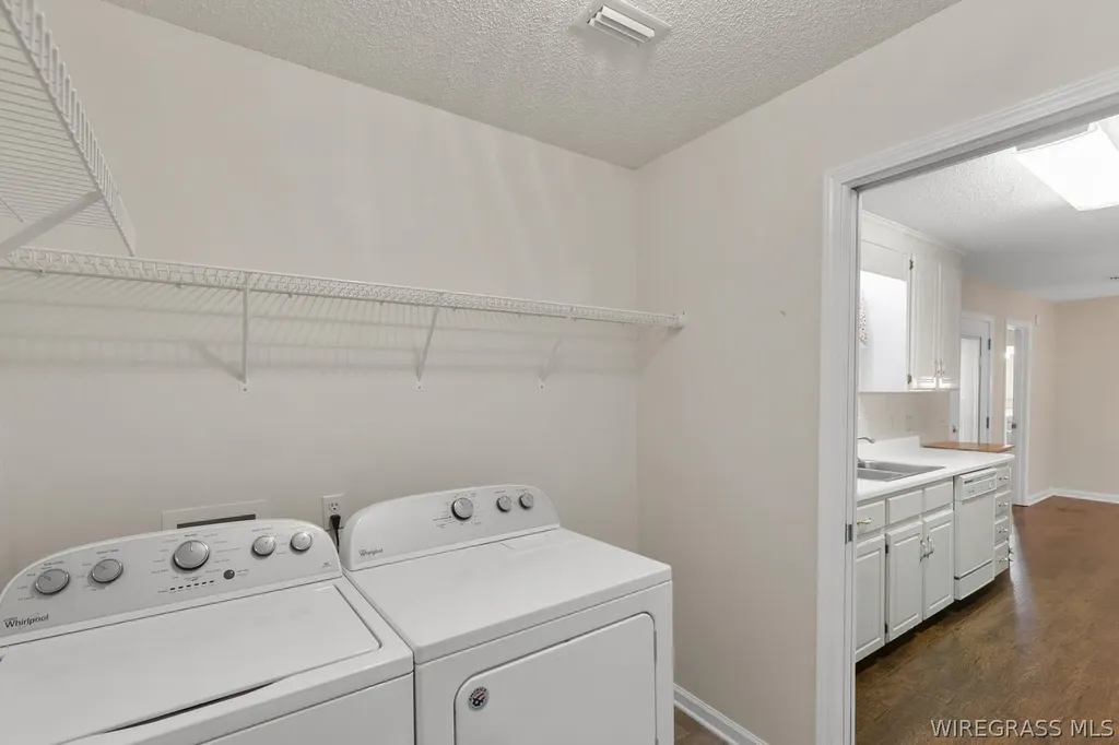 515 W Court Street Slocomb AL 36375