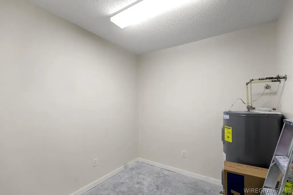 515 W Court Street Slocomb AL 36375