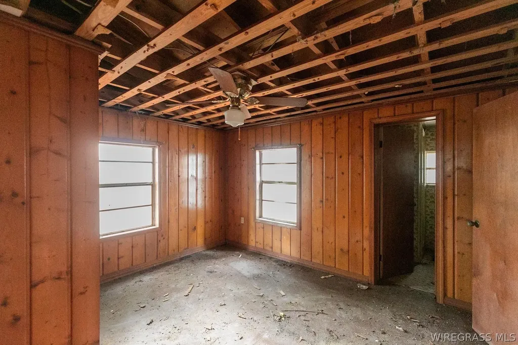 515 W Court Street Slocomb AL 36375