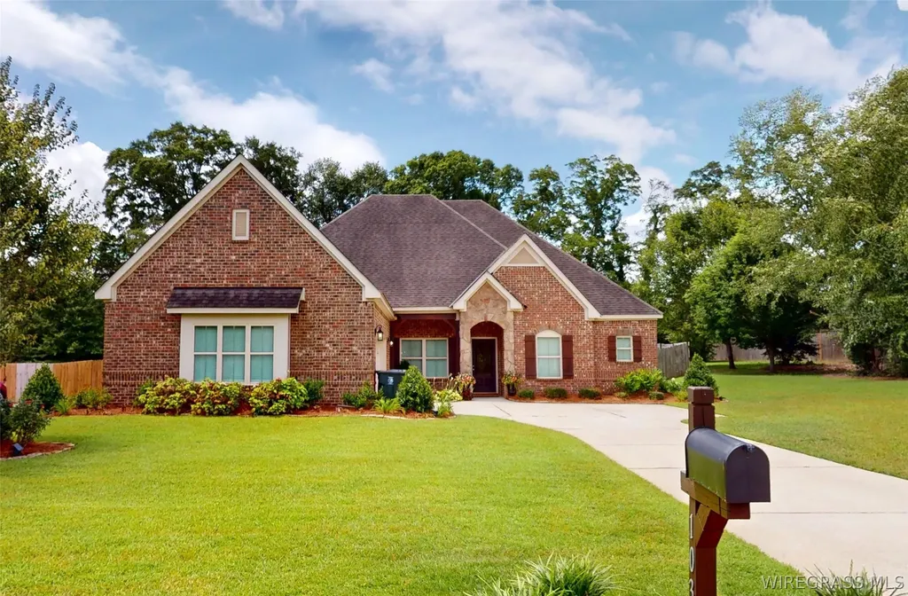 103 Tablerock Court Dothan AL 36301