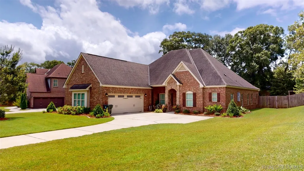 103 Tablerock Court Dothan AL 36301