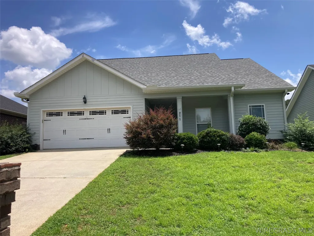 211 Savannah Drive Enterprise AL 36330
